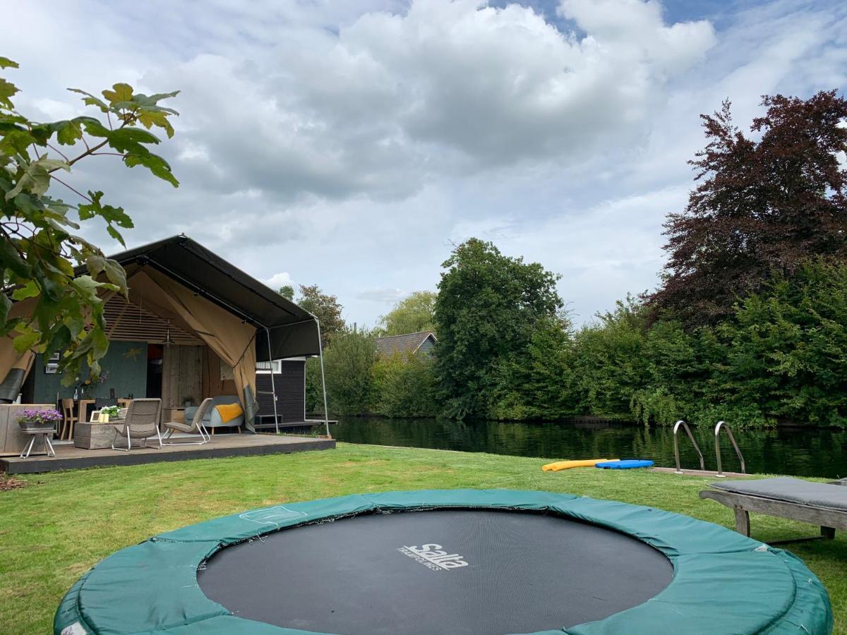 Glamping Aan De Plas Vinkeveen Exterior photo